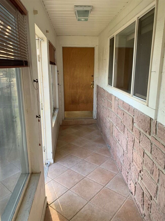 1635 Melarkey St, Winnemucca, NV 89445 - photo 3