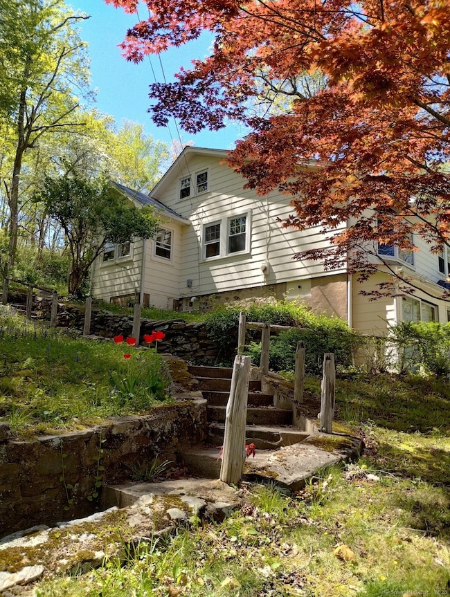 15 Laurel St, Chester, CT 06412 - photo 4