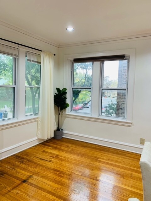 6022 N Washtenaw Ave, Chicago, IL 60659 - photo 5