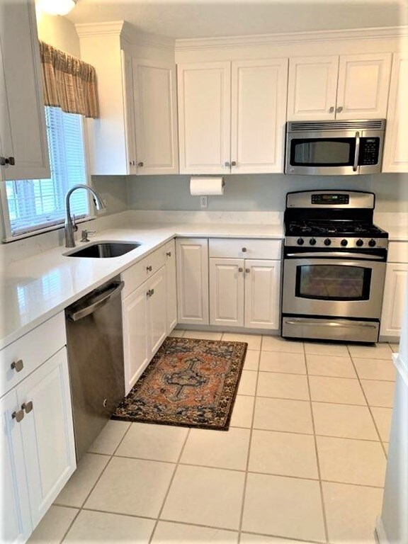 115 Union St unit 115, Franklin, MA 02038 - photo 2