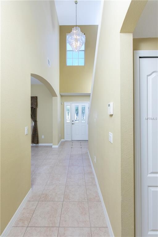 9850 Jasmine Brook Cir, Land O Lakes, FL 34638 - photo 4