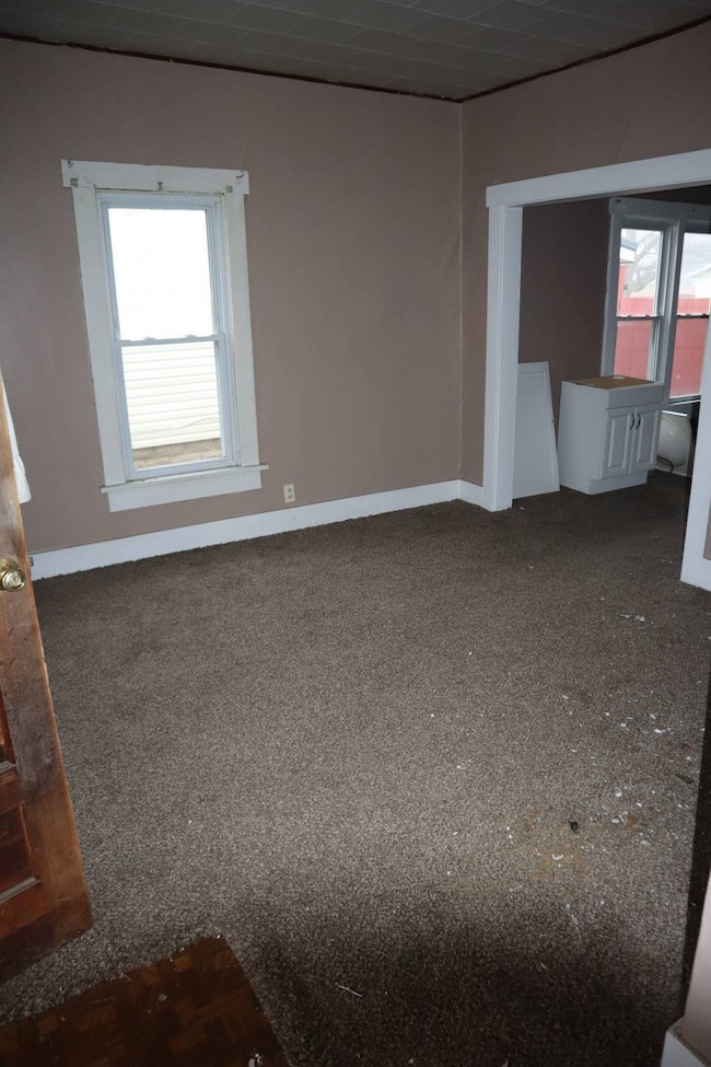 930 Millwood Ave, Washington Court House, OH 43160 - photo 4