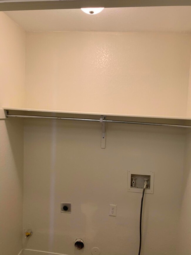 14472 Antwerp Dr, Horizon City, TX 79928 - photo 6