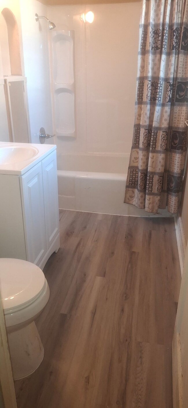 306 N 22nd St, Enid, OK 73701 - photo 6