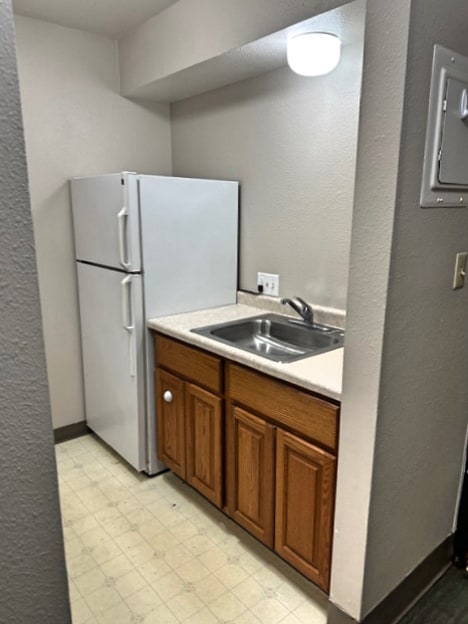 603 N Prospect St, Cambridge, IL 61238 - photo 6