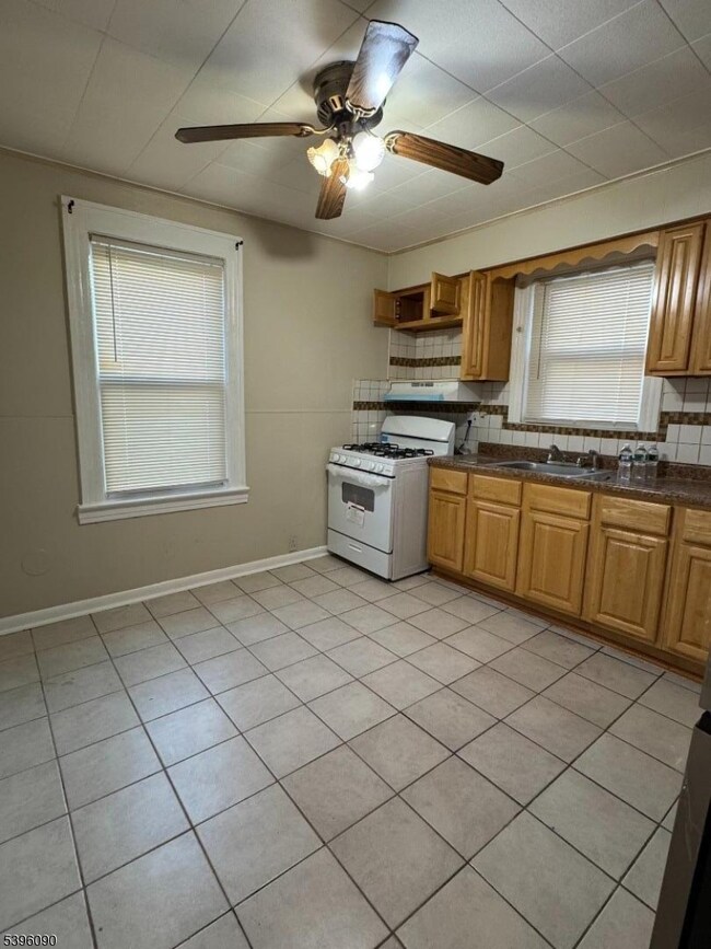 10 Shepard Terrace, West Orange, NJ 07052 - photo 5