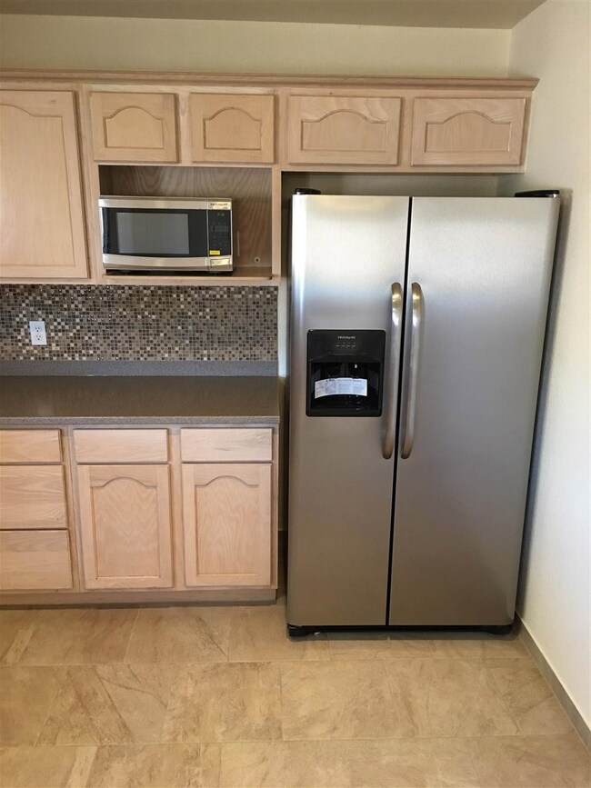 819 Azelia St, Alamogordo, NM 88310 - photo 7