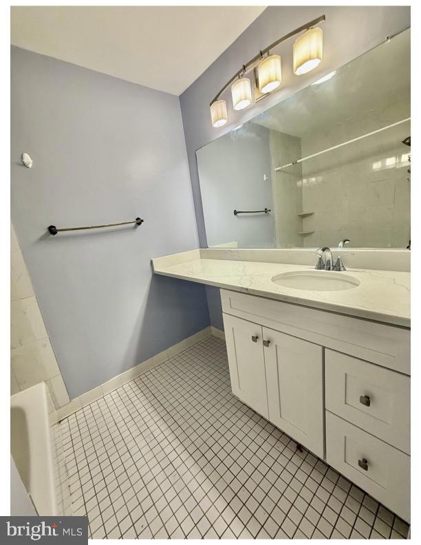 10 Meadow Grass Ct, Gaithersburg, MD 20878 - photo 7