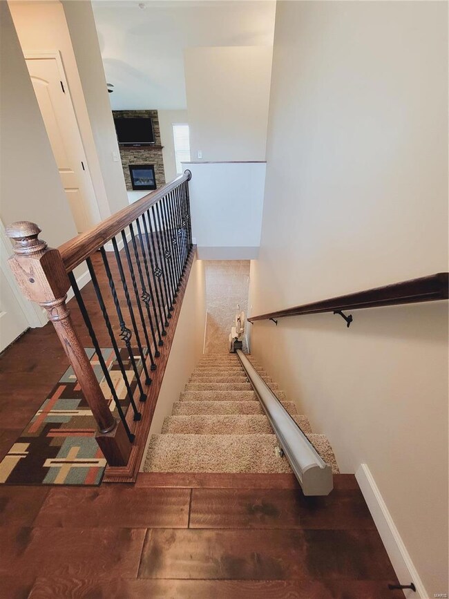 2063 Briarbend Ct, Maryville, IL 62062 - photo 4