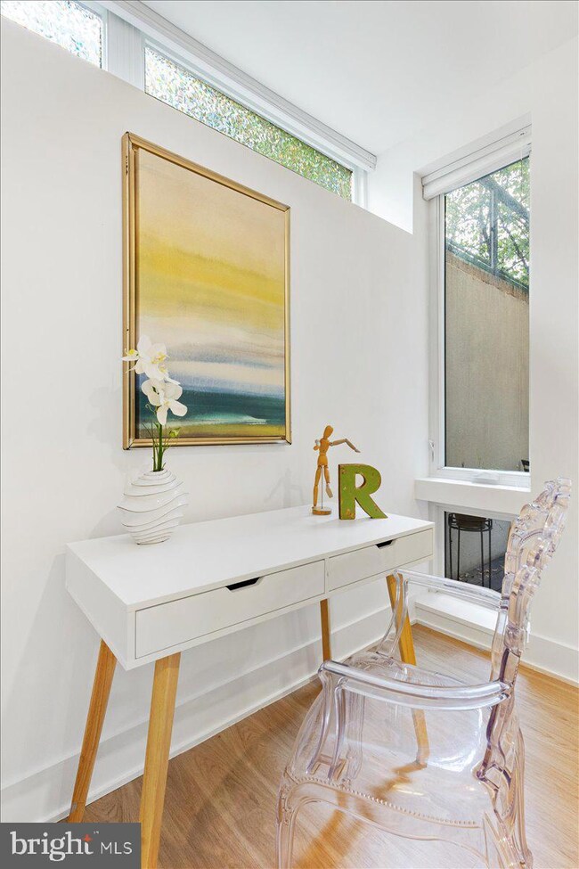 1761 P St NW unit 1, Washington, DC 20036 - photo 2