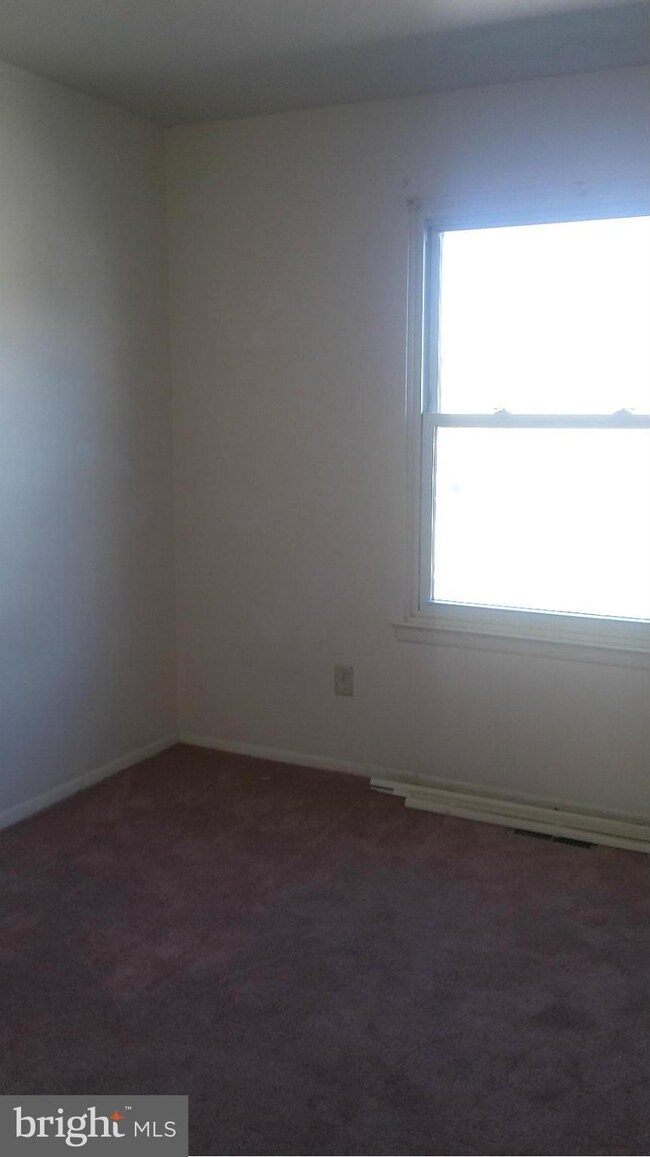 617 Burlington Ct, Edgewood, MD 21040 - photo 5