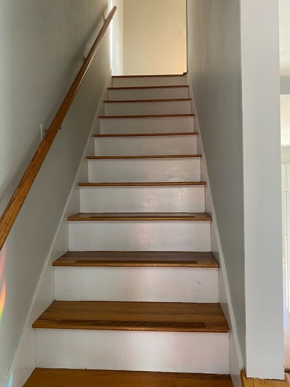 2 Evans St unit 1, Woburn, MA 01801 - photo 4