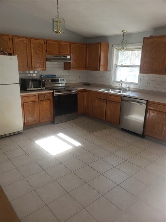 70 4th St, Worcester, MA 01602 - photo 4