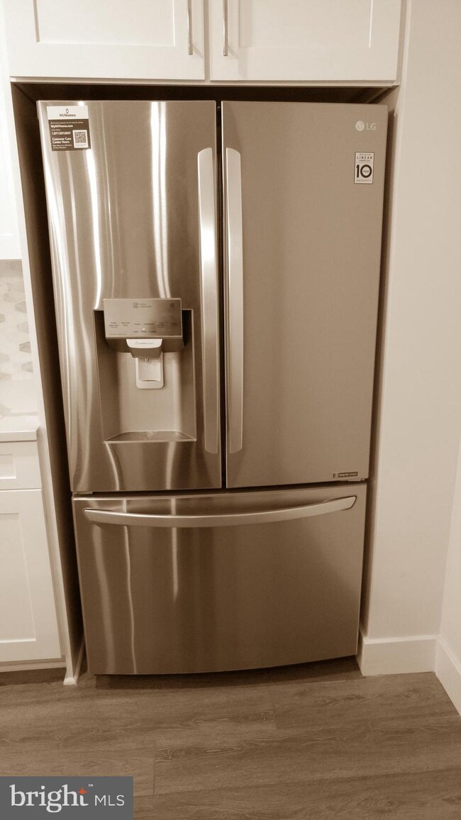 The Bexley Condominiums unit 322, McLean, VA 22102 - photo 6