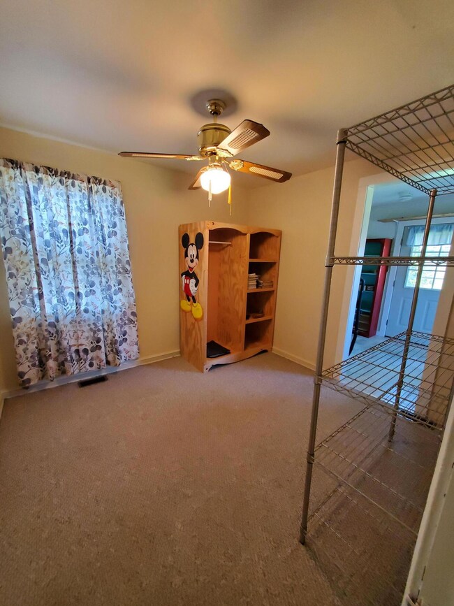 Craig Bedroom2