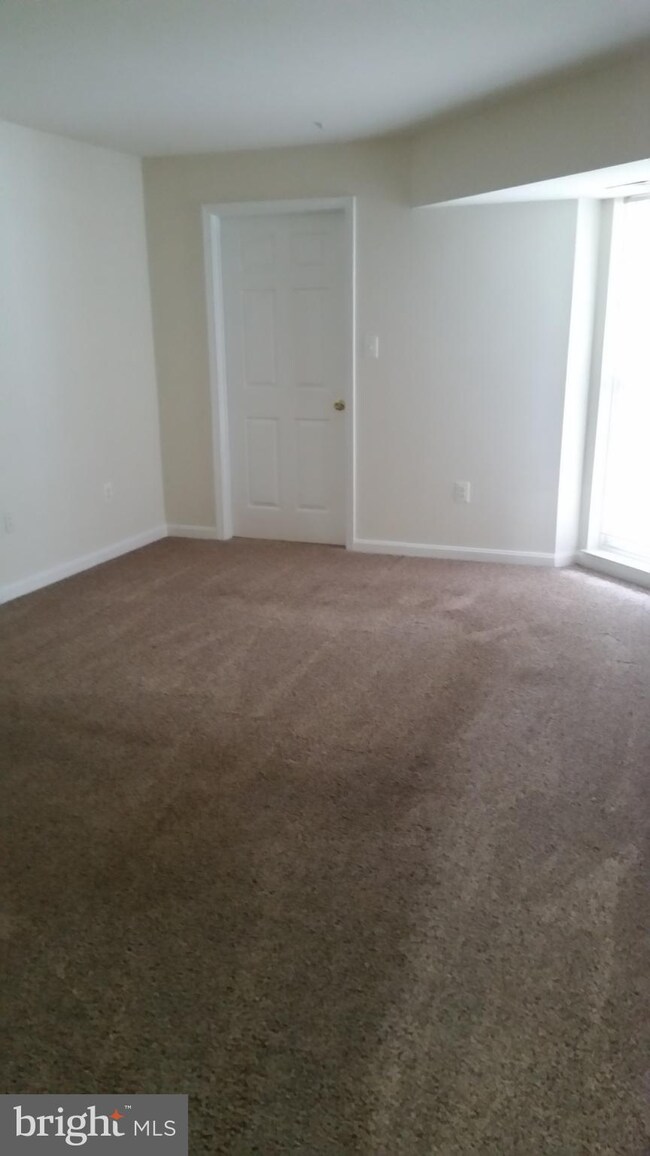 2506 Coach House Way unit 2C, Frederick, MD 21702 - photo 6