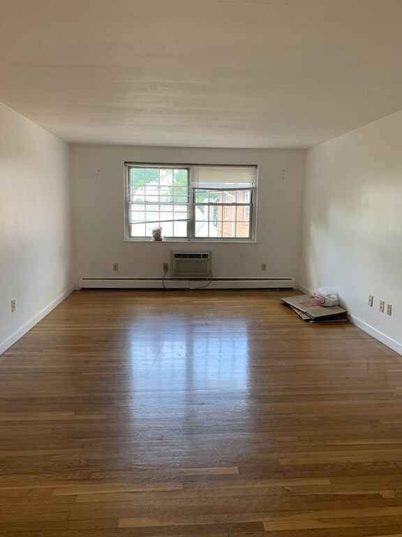 300 Main St unit 10, Woburn, MA 01801 - photo 3