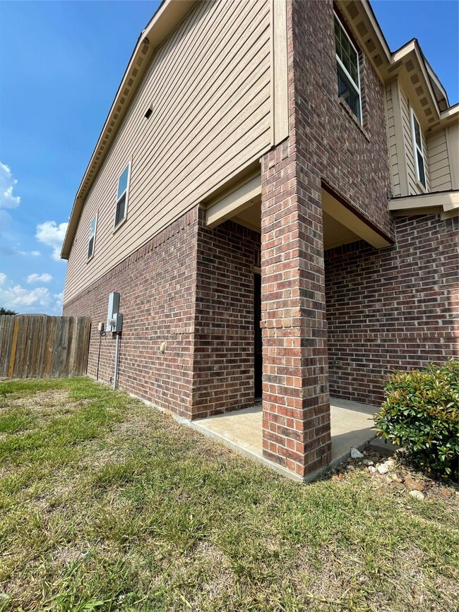 21111 Baltic Rain Dr, Hockley, TX 77447 - photo 3