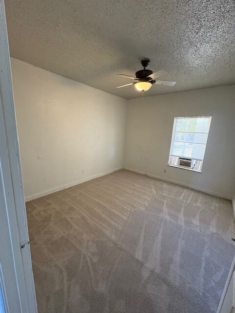 709 Grape St unit B, Abilene, TX 79601 - photo 5