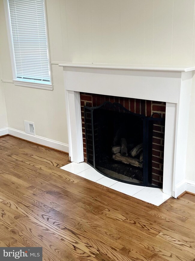 5601 Shawnee Dr, Oxon Hill, MD 20745 - photo 4