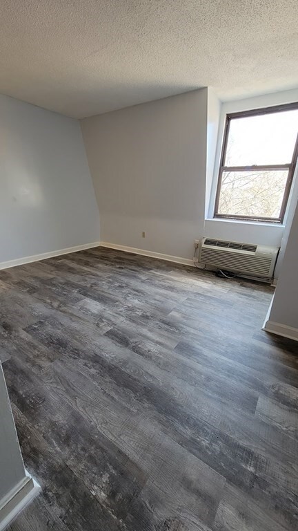 59-69 Msgr Patrick j Lydon Way unit 402, Boston, MA 02124 - photo 6