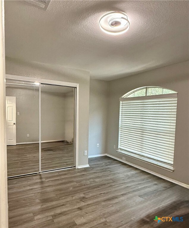 1002 Port Daniel Dr, Leander, TX 78641 - photo 7