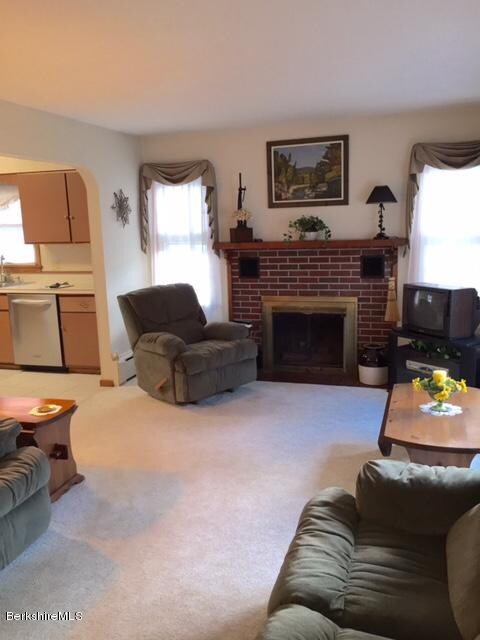 6 Hathaway St, Adams, MA 01220 - photo 5