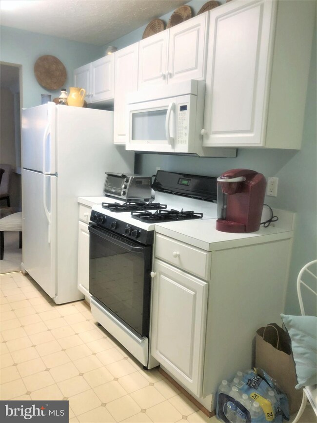 657 Burtons Cove Way unit 6, Annapolis, MD 21401 - photo 4