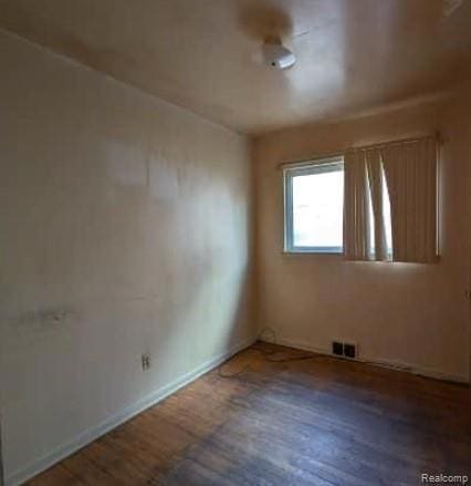 20542 Ashton Ave, Detroit, MI 48219 - photo 7