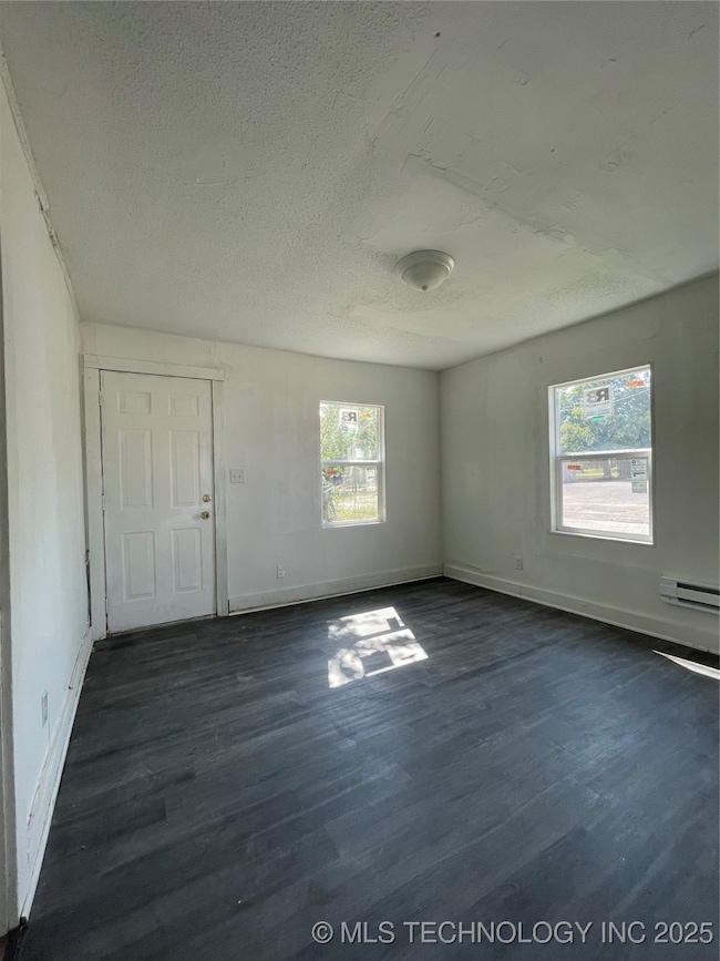 310 4th Ave SE, Ardmore, OK 73401 - photo 4