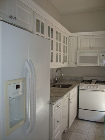27 Bowdoin St unit 2C, Boston, MA 02114 - photo 5