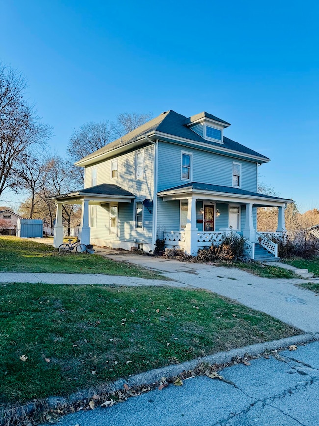 614 N Maple St, Creston, IA 50801 - photo 4
