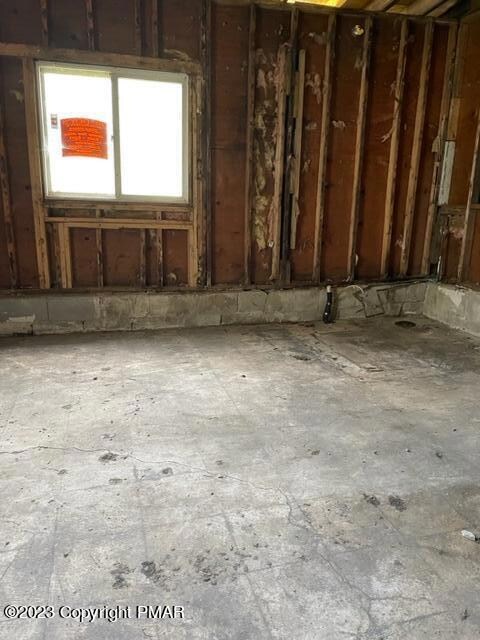 1226 Milford Rd, Dingmans Ferry, PA 18328 - photo 6