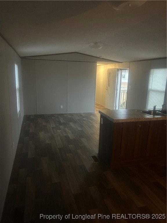 25 Celia Dr, Lumberton, NC 28358 - photo 2