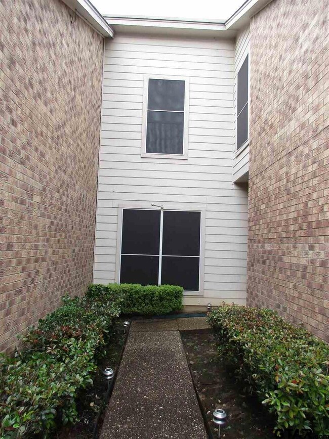 2014 2014 Villa Dr, Tyler, TX 75703 - photo 3