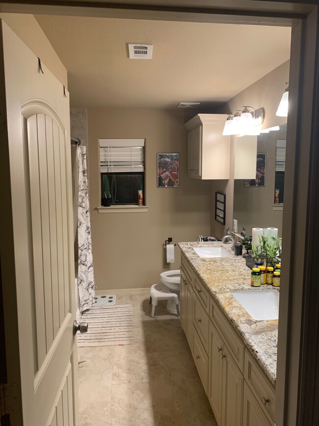 6504 Saint Augustine St, Houston, TX 77021 - photo 5