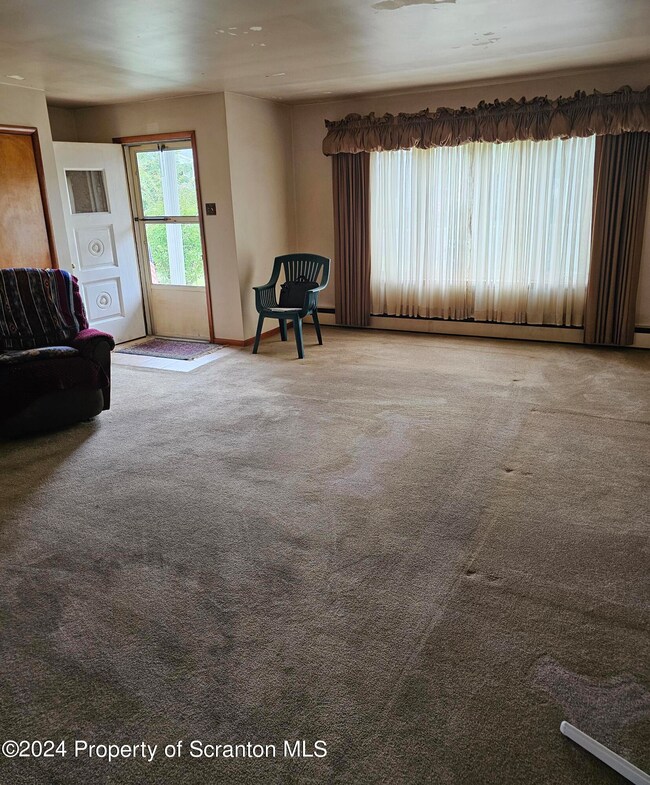 1381 Watson St, Scranton, PA 18504 - photo 7