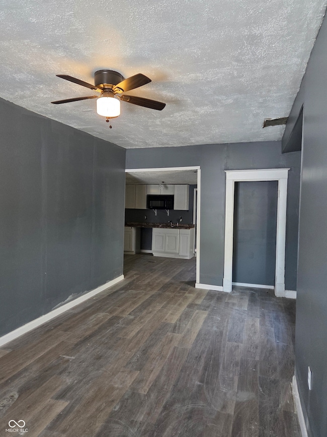 724 E Beecher St, Indianapolis, IN 46203 - photo 4