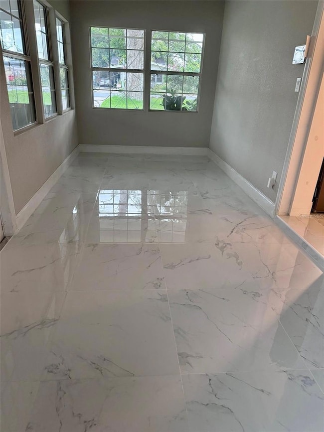 1601 Roselawn St SW, Winter Haven, FL 33880 - photo 2