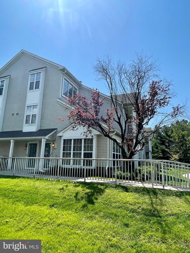 901A Oliphant Ln, Mount Laurel, NJ 08054 - photo 4