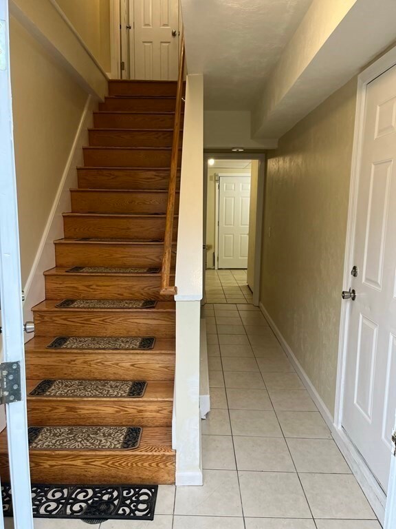 16 Sherburne Ave, Worcester, MA 01606 - photo 3