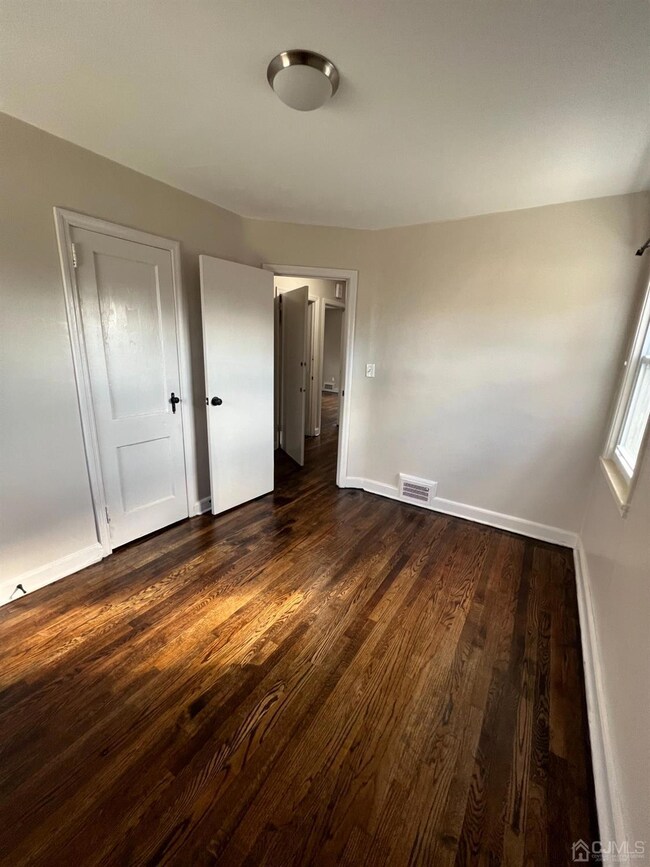 1087 Rahway Ave unit 2, Avenel, NJ 07001 - photo 7