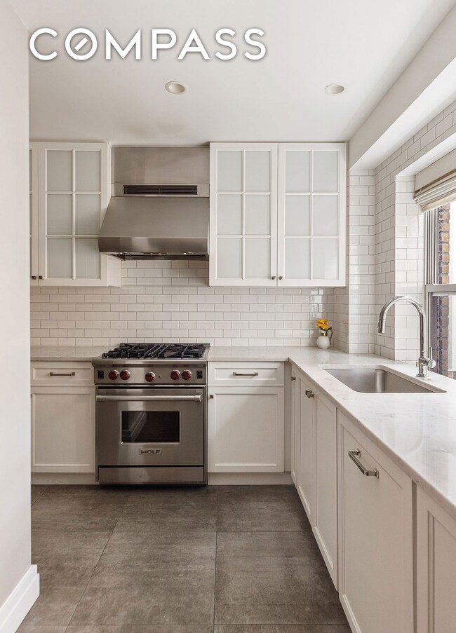 The Carlyle unit 3B, New York, NY 10024 - photo 5