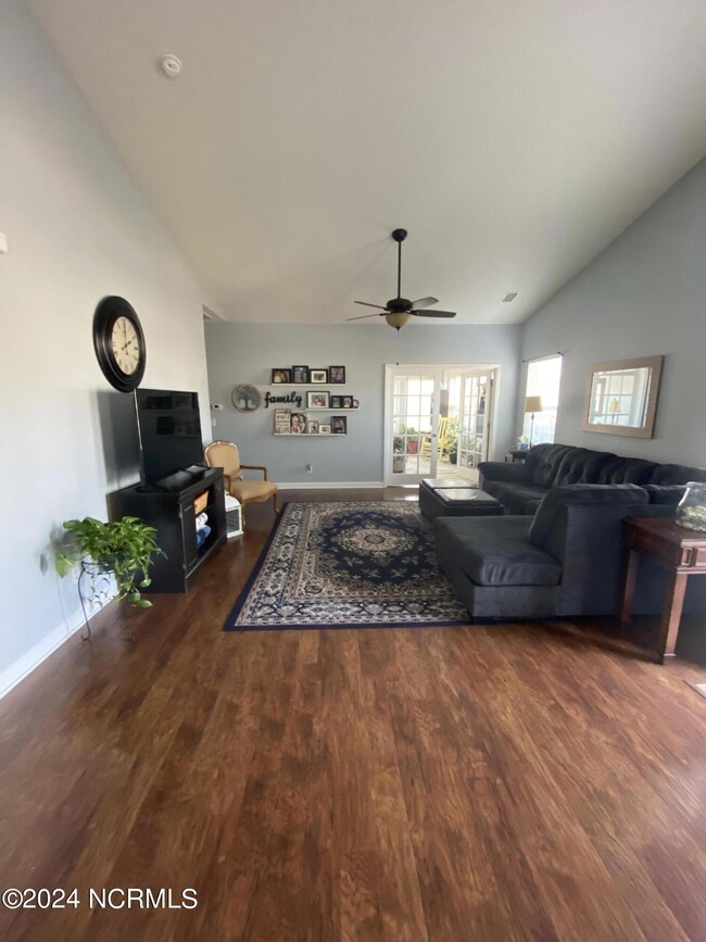 1021 Chadsey Lake Dr, Calabash, NC 28467 - photo 6