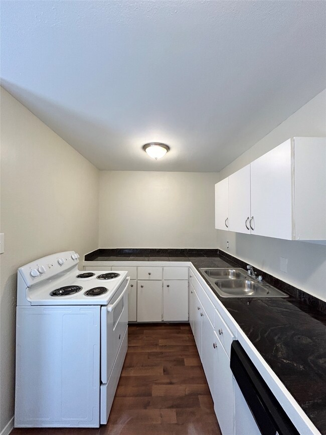 5415 Scott St unit 15, Houston, TX 77021 - photo 7