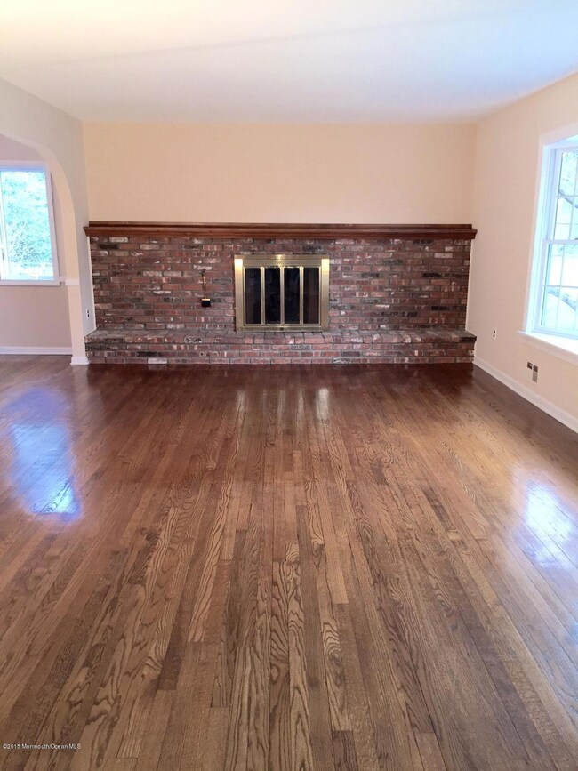 Living Room.JPG