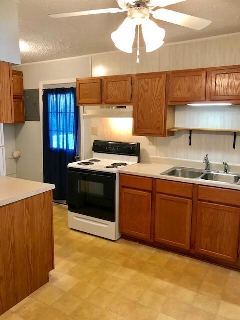 921 Bucknell Rd, Columbus, OH 43213 - photo 5