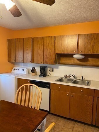 47 Sherman Ave, Haverhill, MA 01832 - photo 4