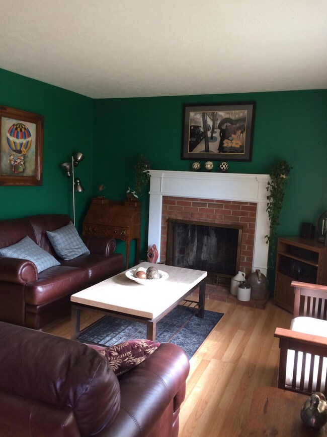 4156 Virginia Cir E, Columbus, OH 43213 - photo 7