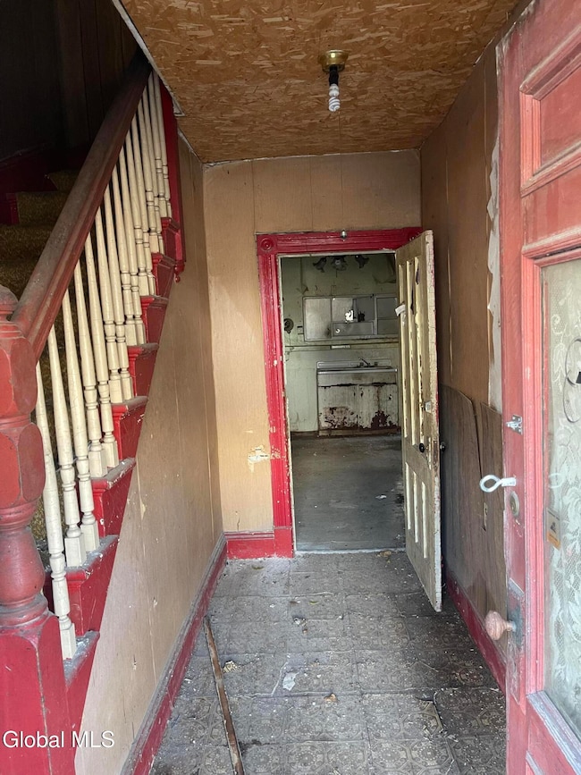 506 Hattie St, Schenectady, NY 12308 - photo 6